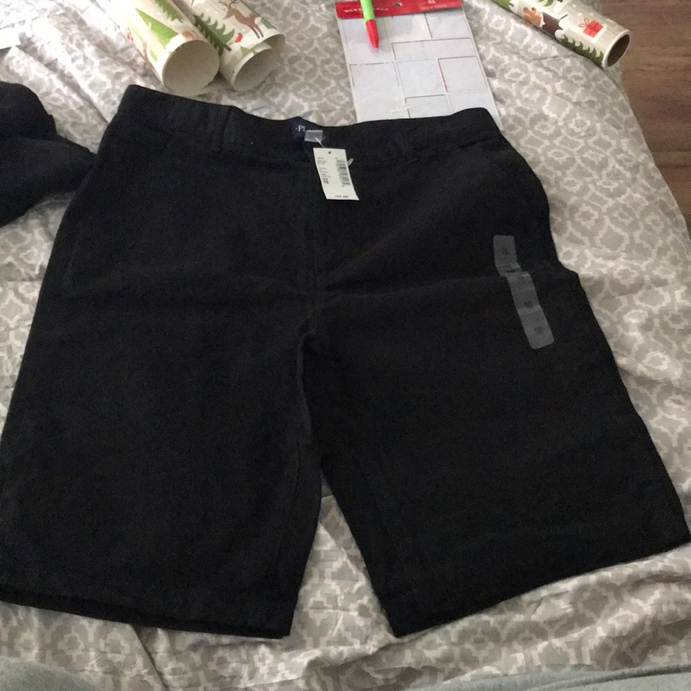Boy’s black chino shorts